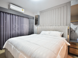 For rent 2 bedrooms condo in Huai Khwang, Bangkok