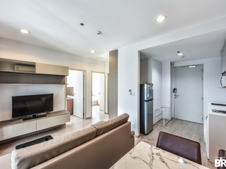For rent 2 bedrooms condo in Ratchathewi, Bangkok