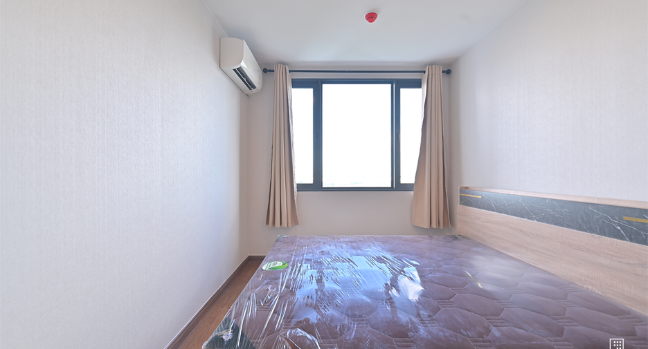 For rent 2 bedrooms condo in Huai Khwang, Bangkok