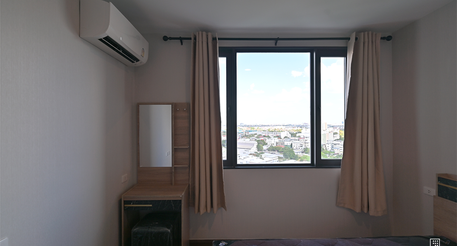 For rent 2 bedrooms condo in Huai Khwang, Bangkok