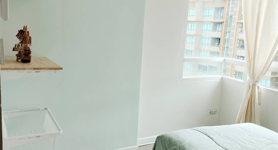 For rent 2 bedrooms condo in Din Daeng, Bangkok