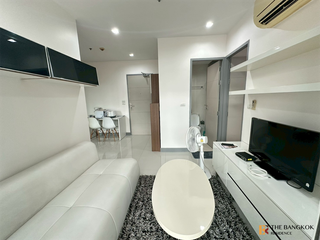For rent 2 bedrooms condo in Ratchathewi, Bangkok