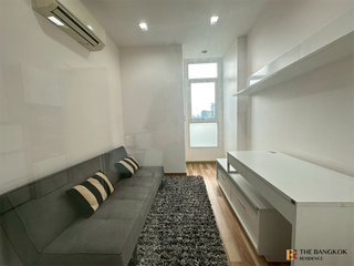 For rent 2 bedrooms condo in Ratchathewi, Bangkok