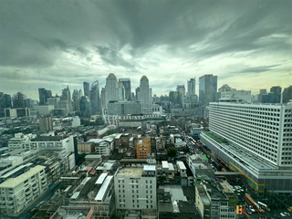 For rent 2 bedrooms condo in Ratchathewi, Bangkok