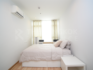 For rent 2 bedrooms condo in Ratchathewi, Bangkok
