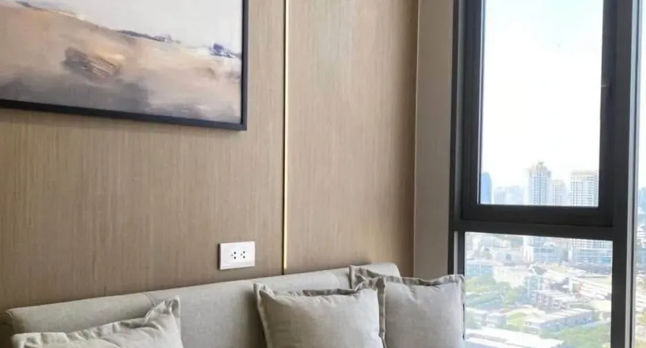 For rent 2 bedrooms condo in Watthana, Bangkok