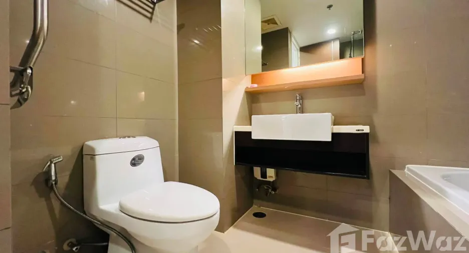 Wohnung zur Miete mit 2 Zimmer in Watthana, Bangkok