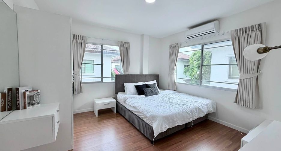 For rent 4 ベッドルーム house in Prawet, Bangkok