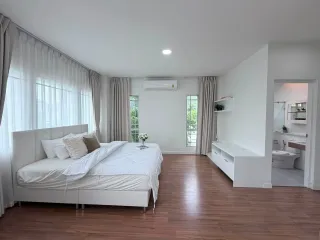 For rent 4 ベッドルーム house in Prawet, Bangkok