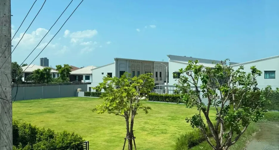 ให้เช่า 3 ห้องนอน บ้านเดี่ยว ใน บางพลี, สมุทรปราการ
