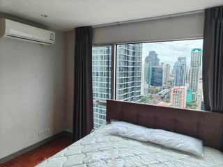 Condo en alquiler de 2 habitaciones en Sathon, Bangkok