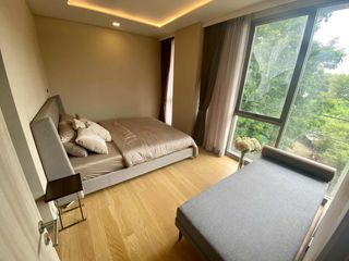 Condo en alquiler de 3 habitaciones en Watthana, Bangkok