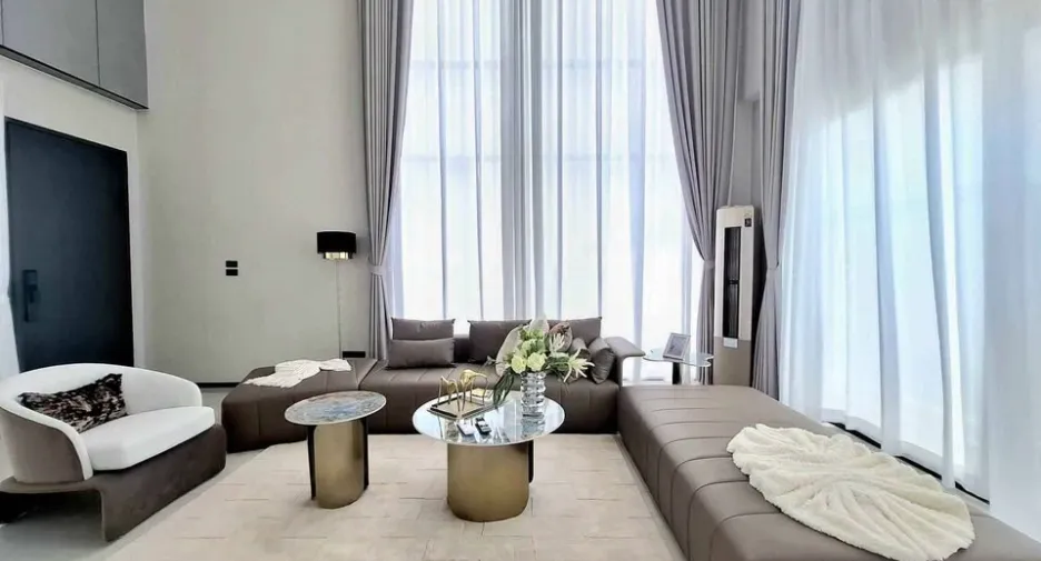 Villa en venta de 4 habitaciones en Bang Lamung, Chonburi