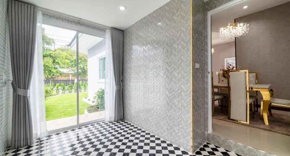 For sale 3 ベッドルーム house in Bang Lamung, Chonburi