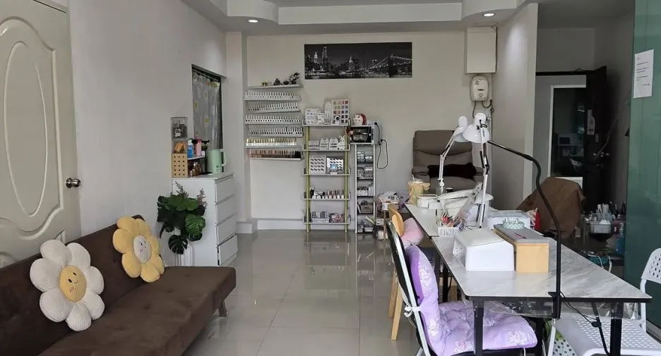 For sale 1 Beds apartment in Bang Lamung, Chonburi