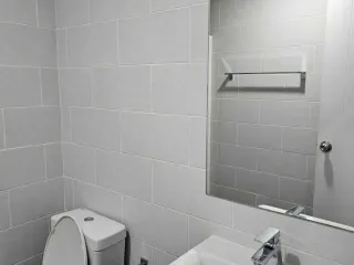 À louer studio condo à Thon Buri, Bangkok