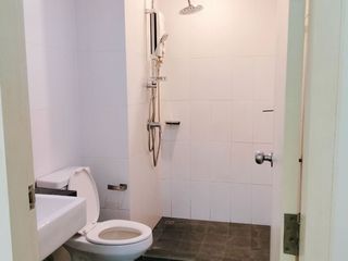For rent 1 bed condo in Khlong San, Bangkok