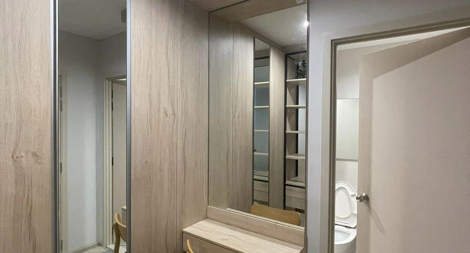 Condo en alquiler de 1 habitaciones en Bang Na, Bangkok