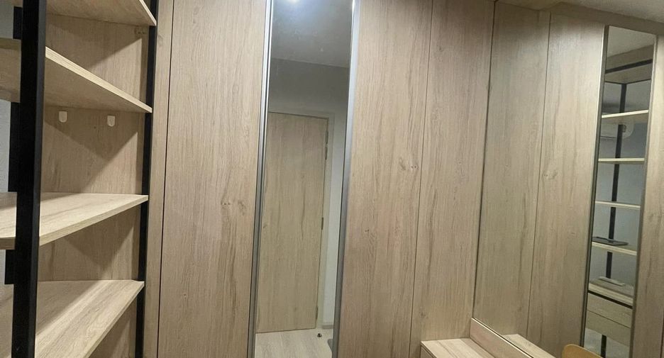 Condo en alquiler de 1 habitaciones en Bang Na, Bangkok