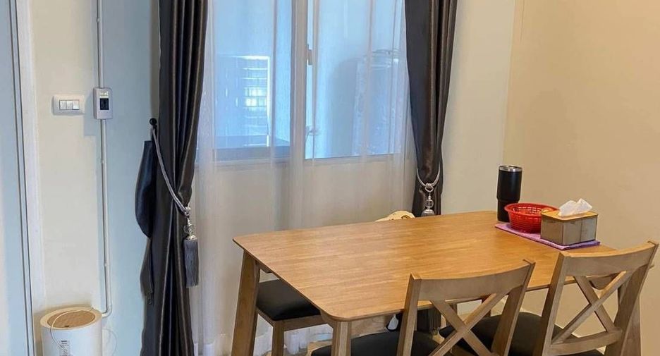 For rent 2 bedrooms townhouse in Bang Phli, Samut Prakan