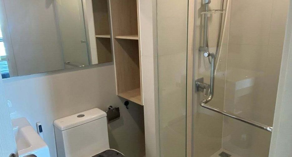 Condo en alquiler de 1 habitaciones en Bang Na, Bangkok
