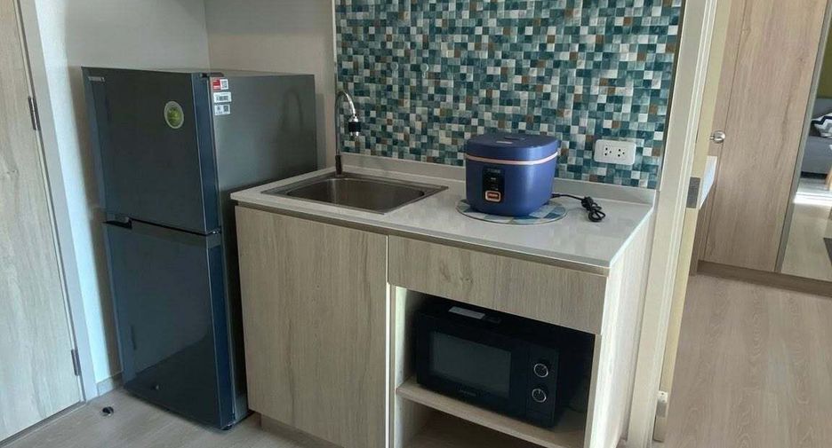 Condo en alquiler de 1 habitaciones en Bang Na, Bangkok