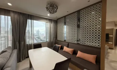 For rent 2 bedrooms condo in Khlong San, Bangkok