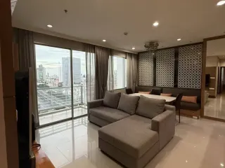 For rent 2 ベッドルーム condo in Khlong San, Bangkok