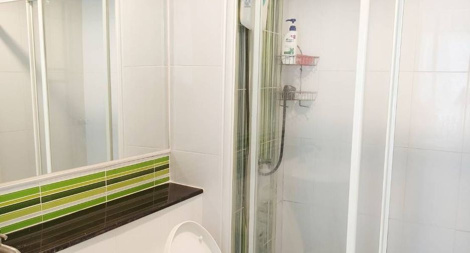 Wohnung zur Miete mit 1 Zimmer in Phra Khanong, Bangkok
