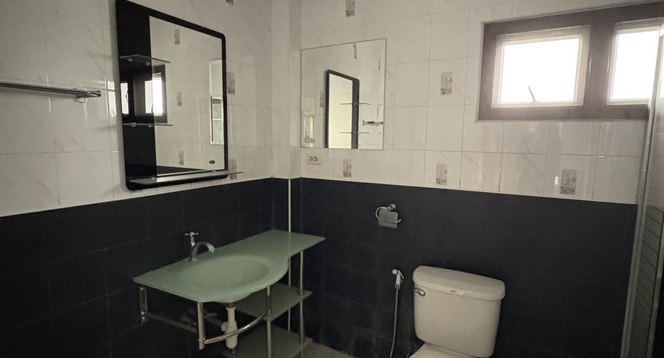 Haus zur Miete mit 3 Zimmer in Mae Rim, Chiang Mai