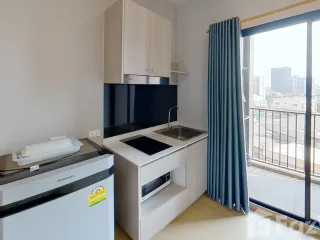 Condo en alquiler de 1 habitaciones en Phra Khanong, Bangkok