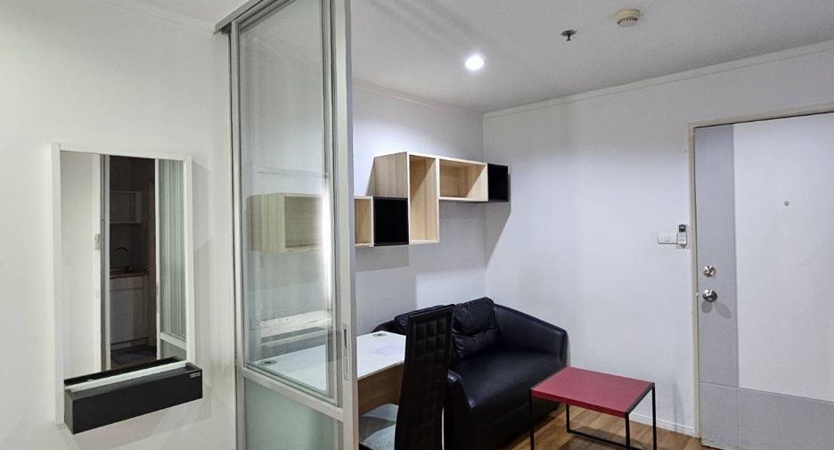 Wohnung zur Miete mit Studio in Huai Khwang, Bangkok