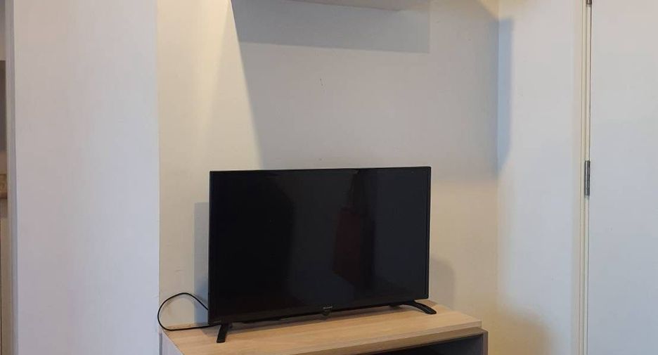 Wohnung zur Miete mit Studio in Huai Khwang, Bangkok