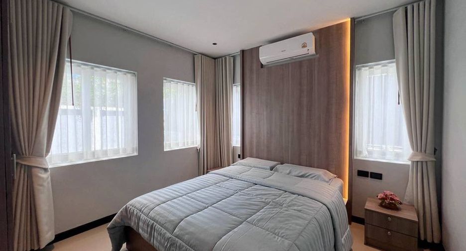 For sale 5 bedrooms villa in Bang Lamung, Chonburi