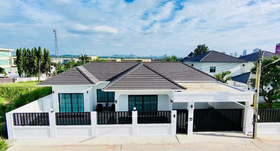 À vendre 4 chambres maison à East Pattaya, Pattaya