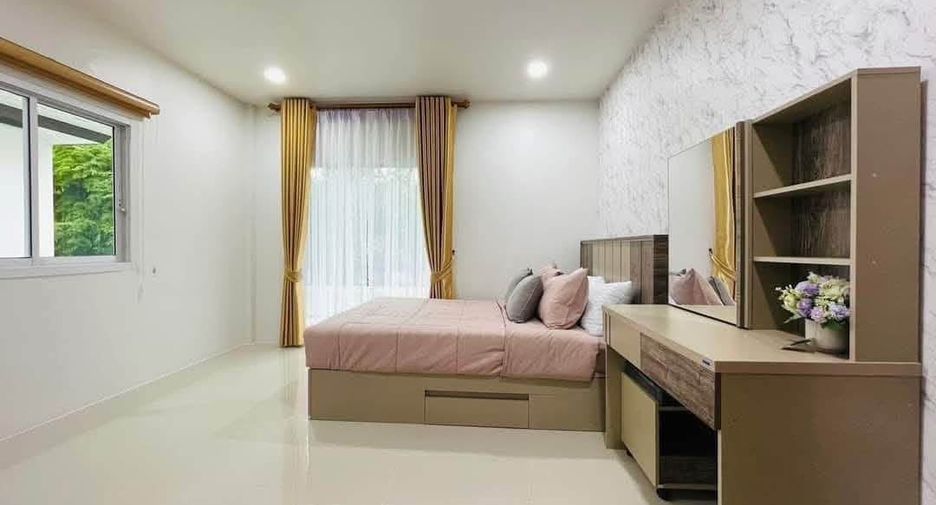 À vendre 4 chambres maison à East Pattaya, Pattaya