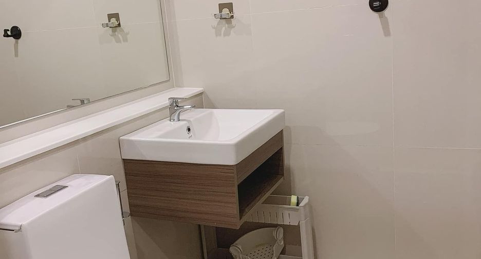 For rent studio condo in Din Daeng, Bangkok