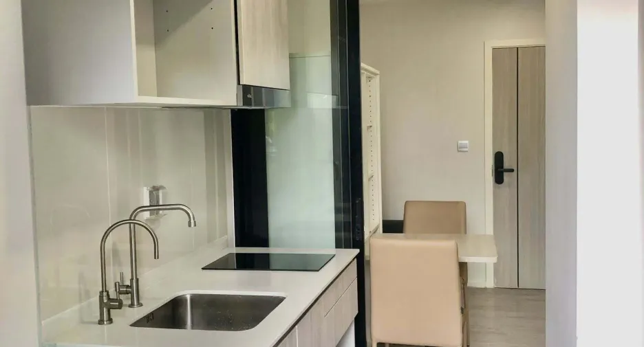 For rent 1 Beds condo in Bang Na, Bangkok