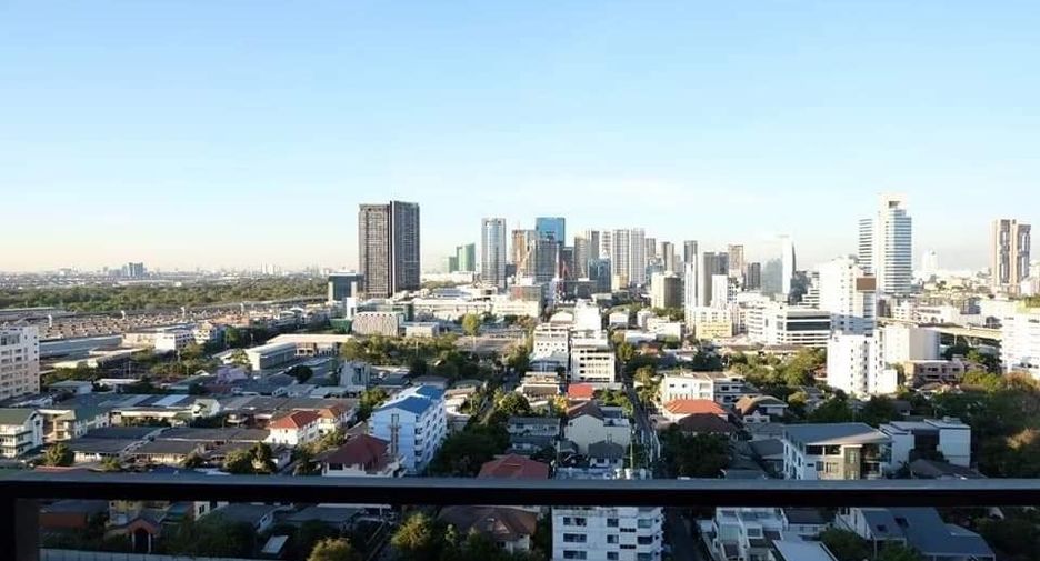 À louer 1 chambre condo à Phaya Thai, Bangkok