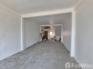 For rent 3 bedrooms retail Space in Chatuchak, Bangkok