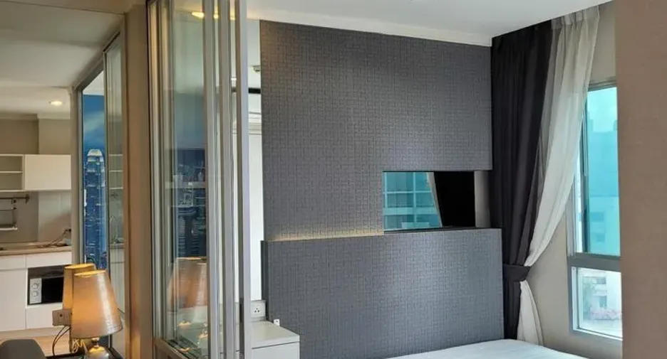 Wohnung zur Miete mit 1 Zimmer in Huai Khwang, Bangkok