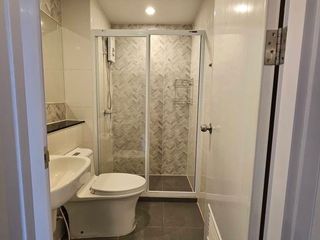 À louer studio condo à Bang Na, Bangkok