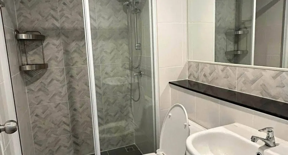 For rent studio condo in Bang Na, Bangkok