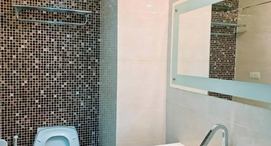 For rent 1 bed condo in Bang Kapi, Bangkok
