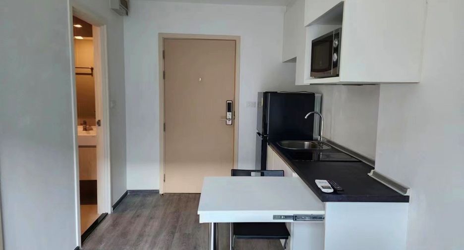 Wohnung zur Miete mit 1 Zimmer in Suan Luang, Bangkok