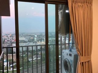 Wohnung zur Miete mit 1 Zimmer in Suan Luang, Bangkok