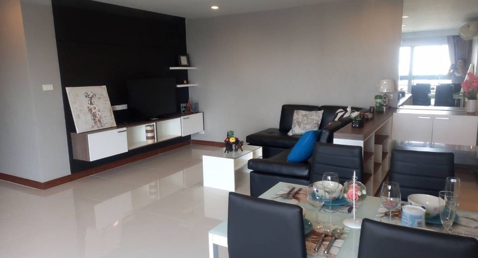 À vendre 2 chambres condo à Bang Na, Bangkok