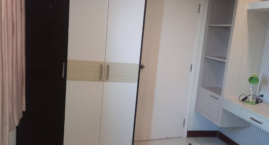 À vendre 2 chambres condo à Bang Na, Bangkok