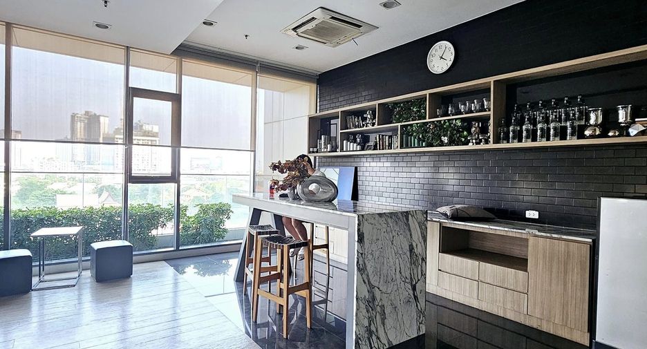 For rent 1 Beds condo in Thon Buri, Bangkok