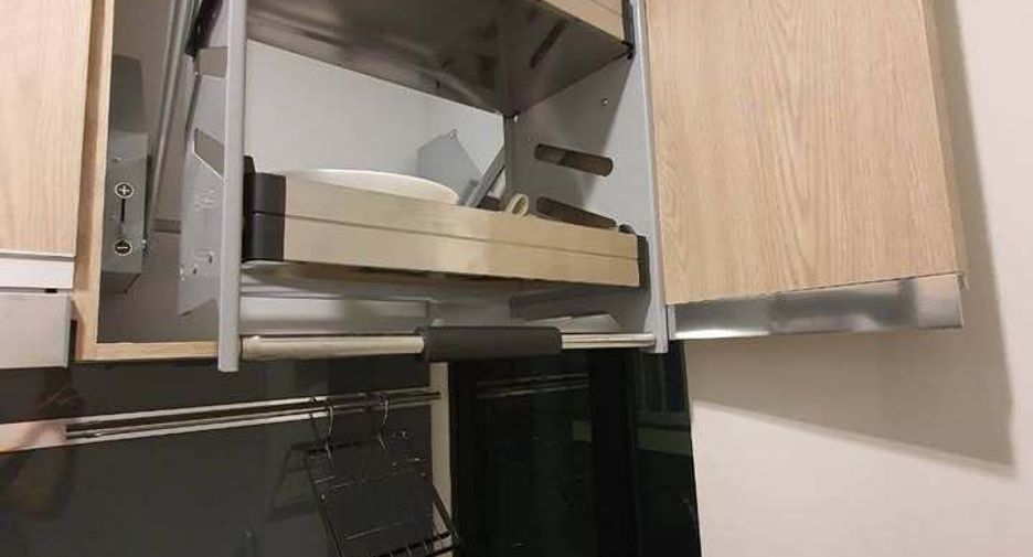 For rent 1 bed condo in Mueang Samut Prakan, Samut Prakan